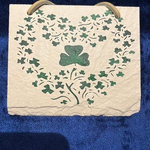 Irish Shamrock Slate Sign w/ shamrocks forming a ❤️ around a larger shamrock